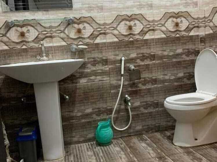 پانسیون Evergreen Guest Lodge   Egl