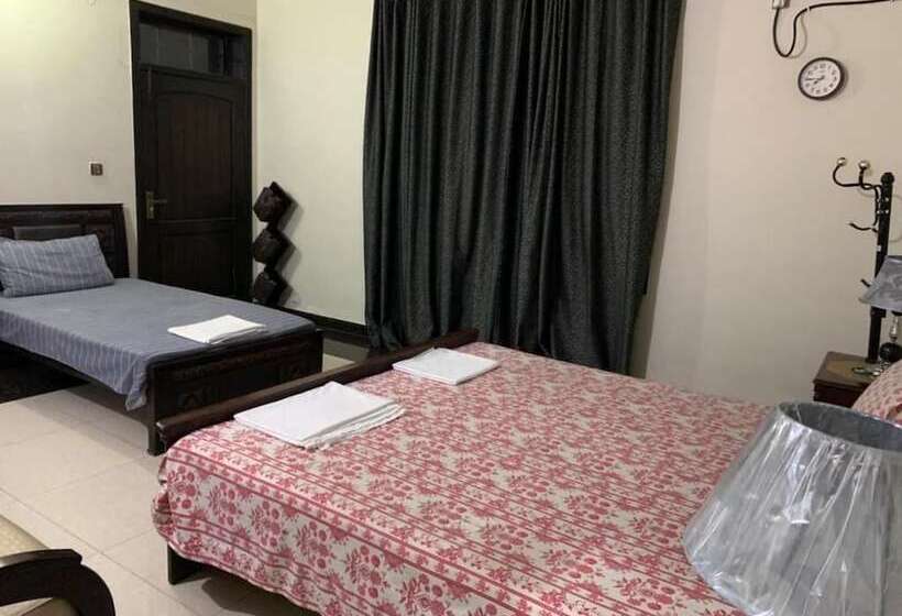 پانسیون Evergreen Guest Lodge   Egl