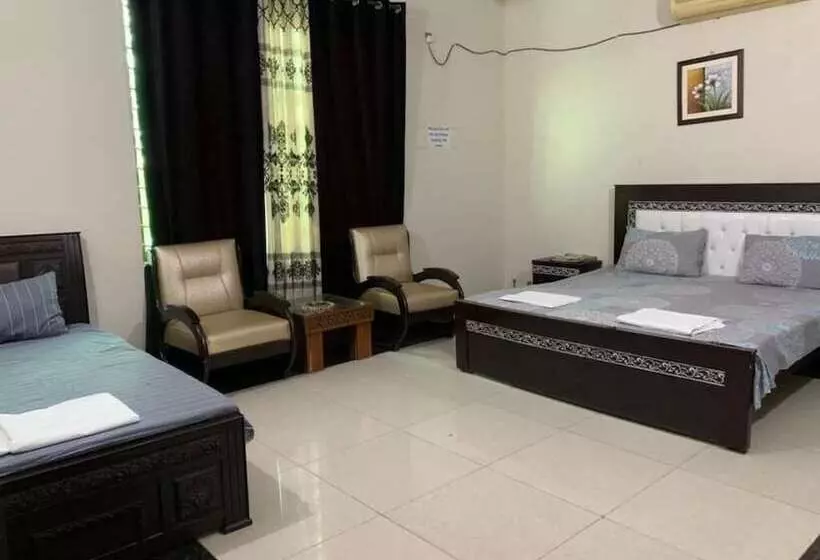 پانسیون Evergreen Guest Lodge   Egl