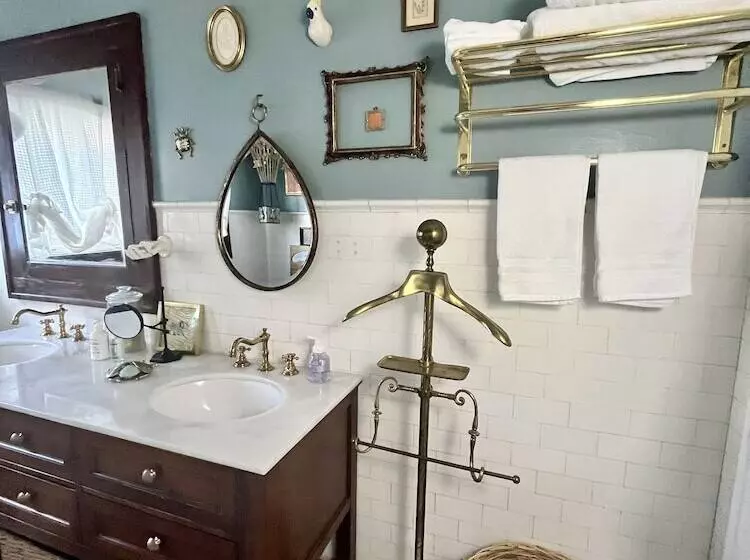 ペンション Harbinson House