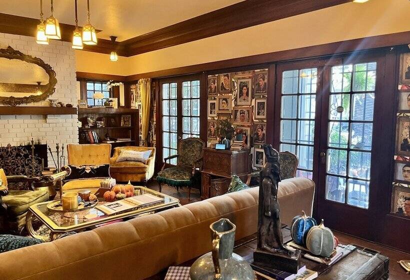 پانسیون Harbinson House