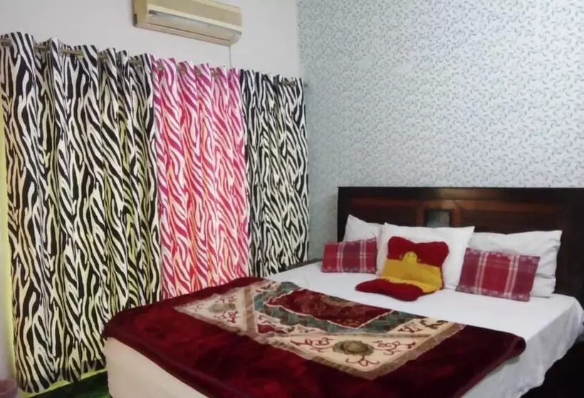 پانسیون New City Lodges Guest House