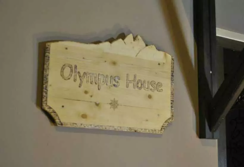 ペンション Olympus House