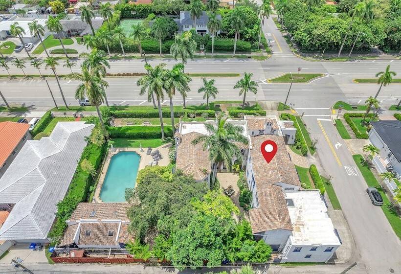 膳宿费 Young Mansion