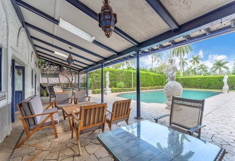 膳宿费 Young Mansion