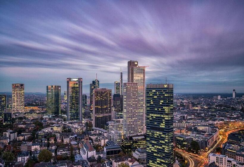 The Place Hotel Frankfurt City Messe