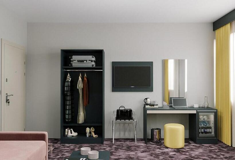 The Place Hotel Frankfurt City Messe