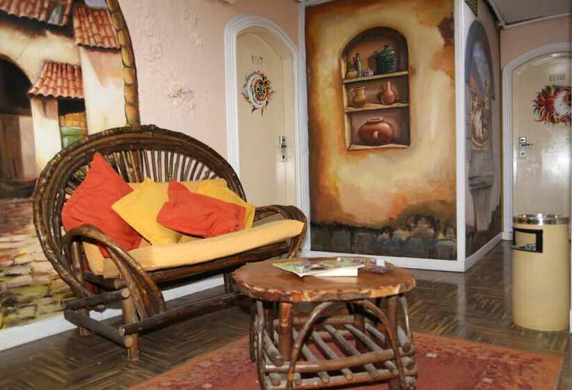 Cruz De Los Andes Hostal