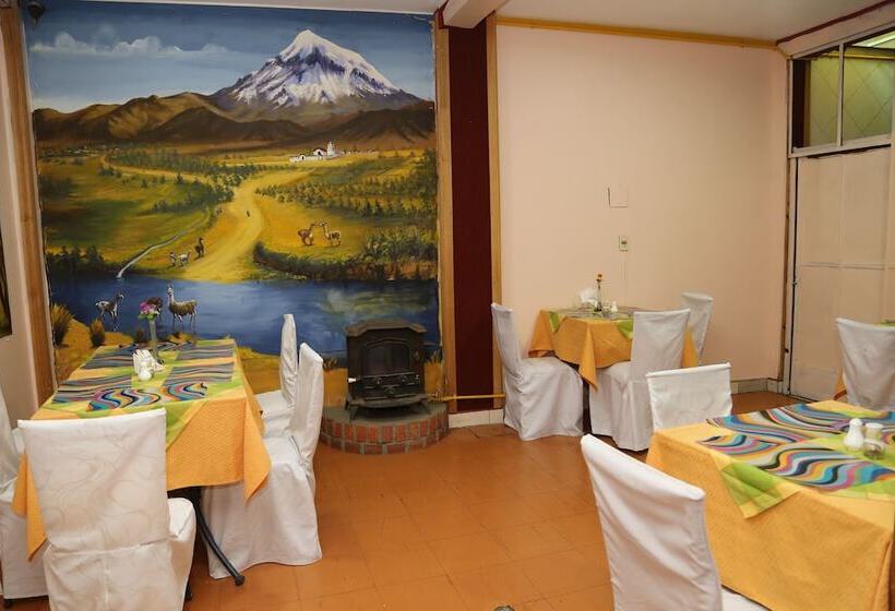 Cruz De Los Andes Hostal