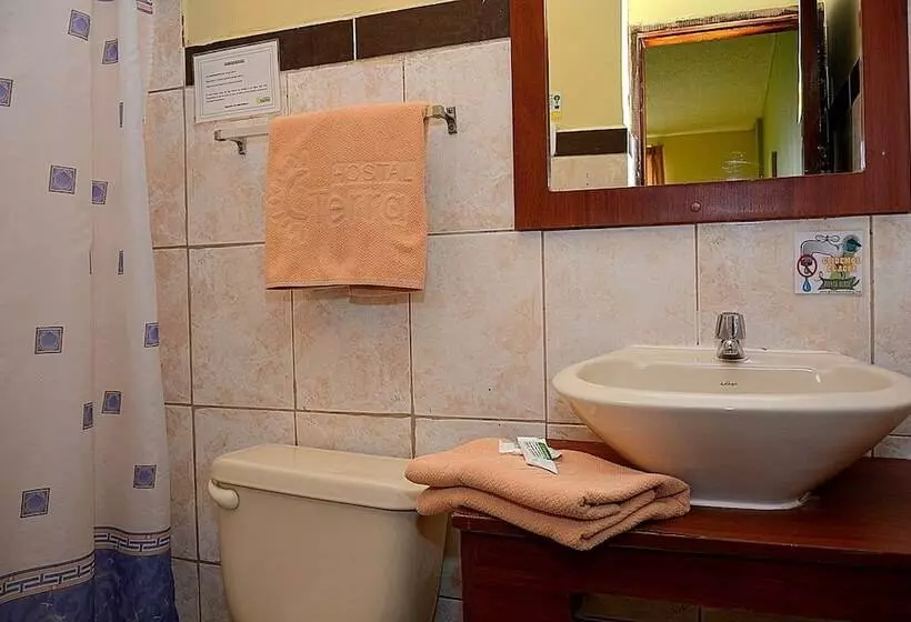 Hostal Terra 3 Base Aerea