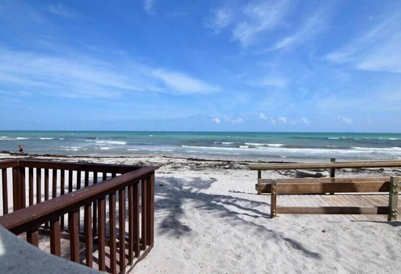 酒店 Amazing 2 Bed 2 Bath With Ocean View @ Tides