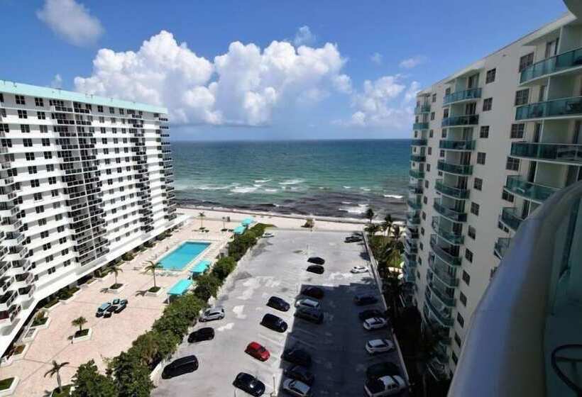 酒店 Amazing 2 Bed 2 Bath With Ocean View @ Tides