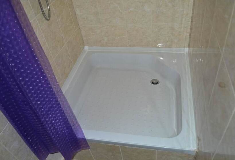 בית מלון כפרי Home