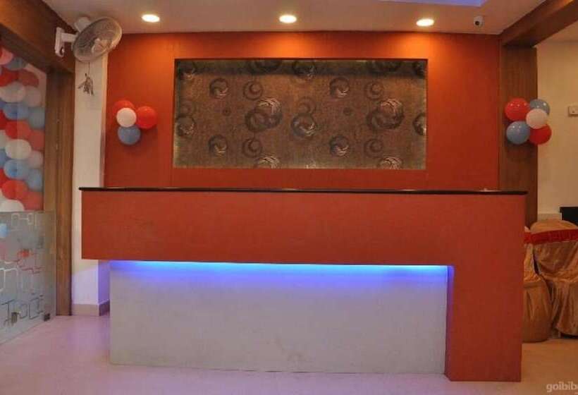 호텔 Jayam Residency