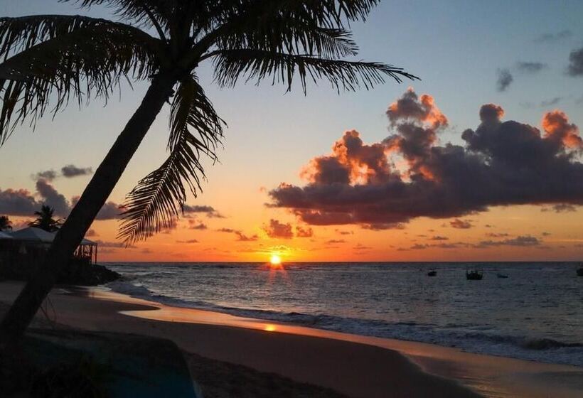 فندق Pousada Praia De Guarajuba