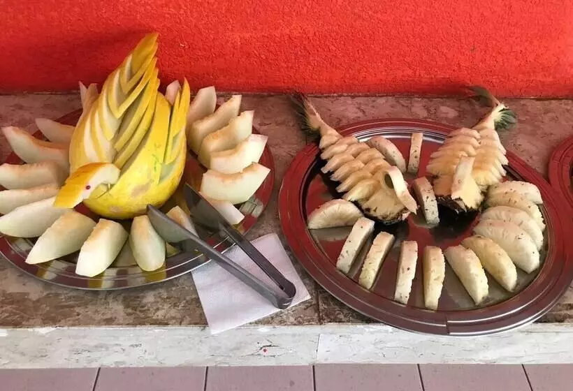 ホテル Pousada Praia De Guarajuba