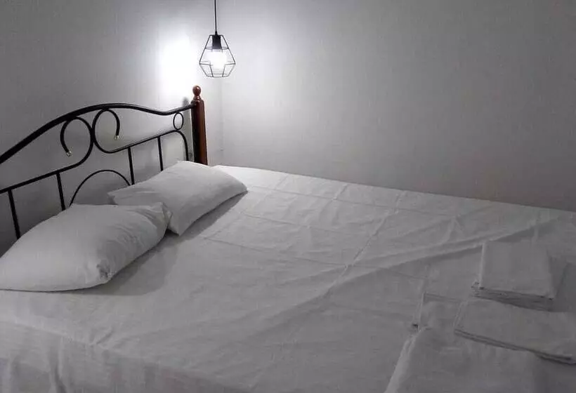 Hotelli Returning Brotherhood Dme