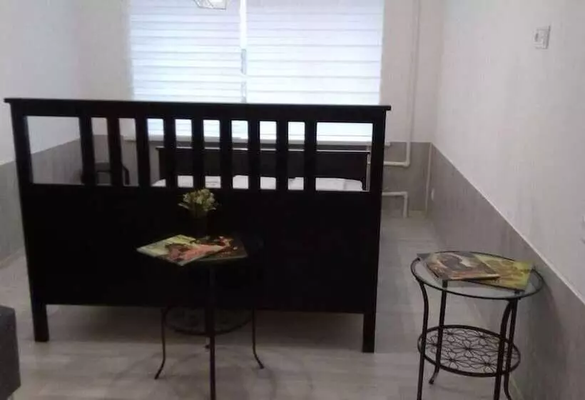 Hotelli Returning Brotherhood Dme