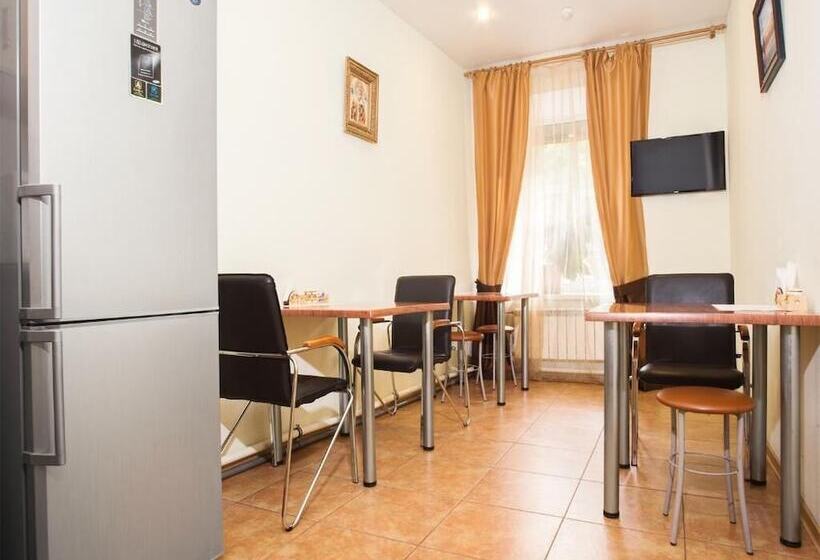 Legend Hotel Petropavlovka