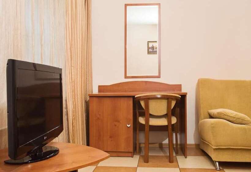 Legend Hotel Petropavlovka