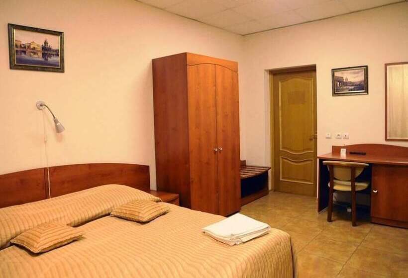 Legend Hotel Petropavlovka