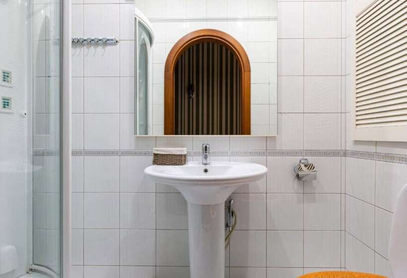 Mini Hotel Kutuzovsky 35