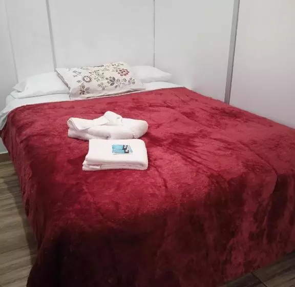 ペンション Ebenezer Guesthouse