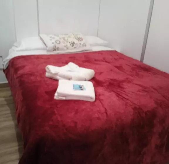 ペンション Ebenezer Guesthouse