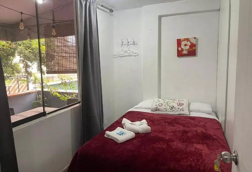 ペンション Ebenezer Guesthouse