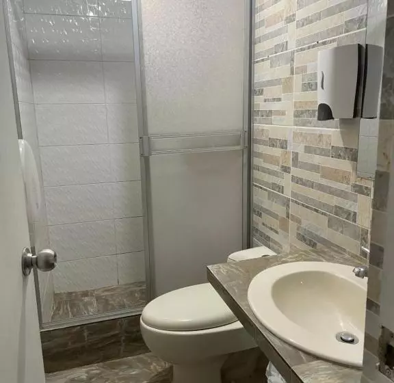 ペンション Ebenezer Guesthouse