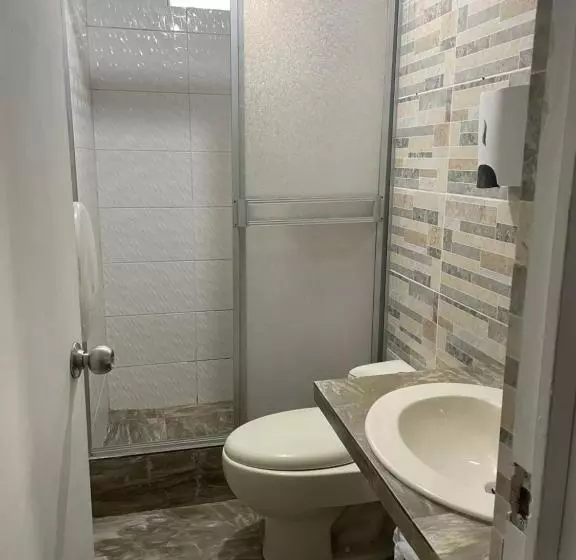 ペンション Ebenezer Guesthouse