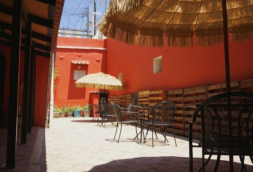 پانسیون Esthelar Lodging