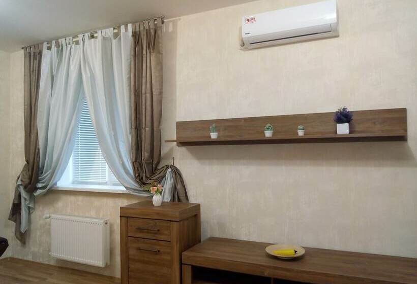 Panzió Guest House Kiev Forest