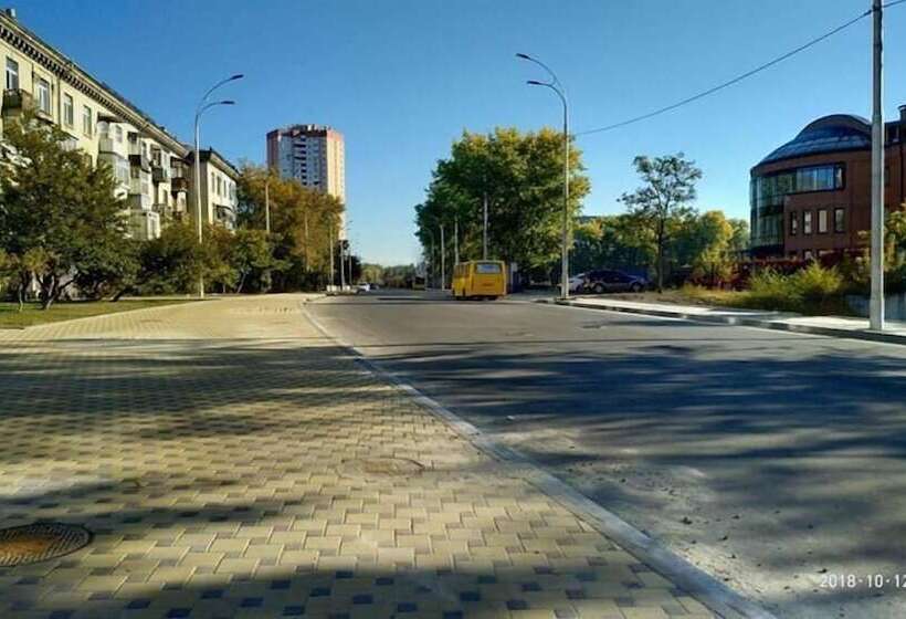 Panzió Guest House Kiev Forest