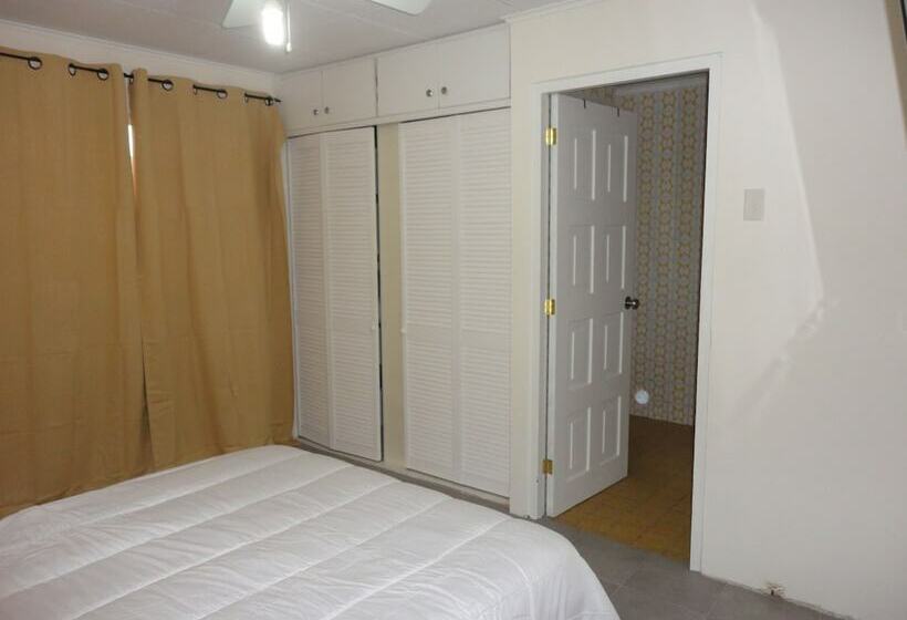 پانسیون Jade's Oasis