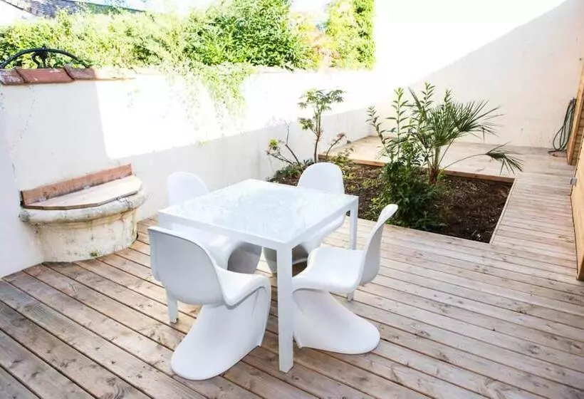 Majatalo Maison D Hôtes La Villa Caramac