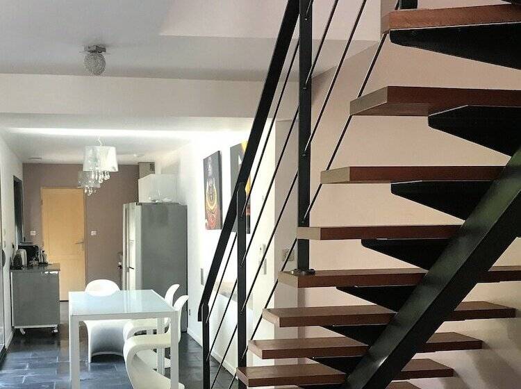 Пансион Maison D Hôtes La Villa Caramac