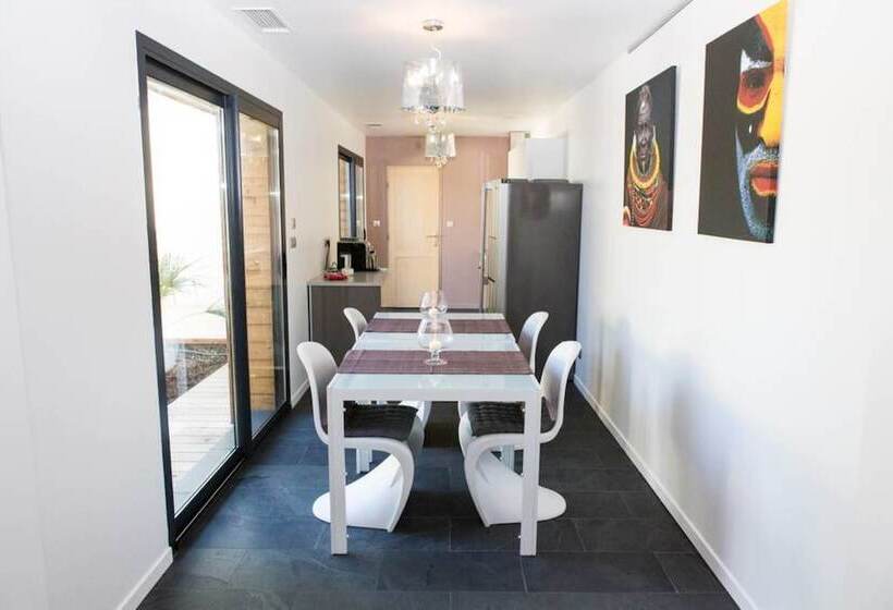 Пансион Maison D Hôtes La Villa Caramac