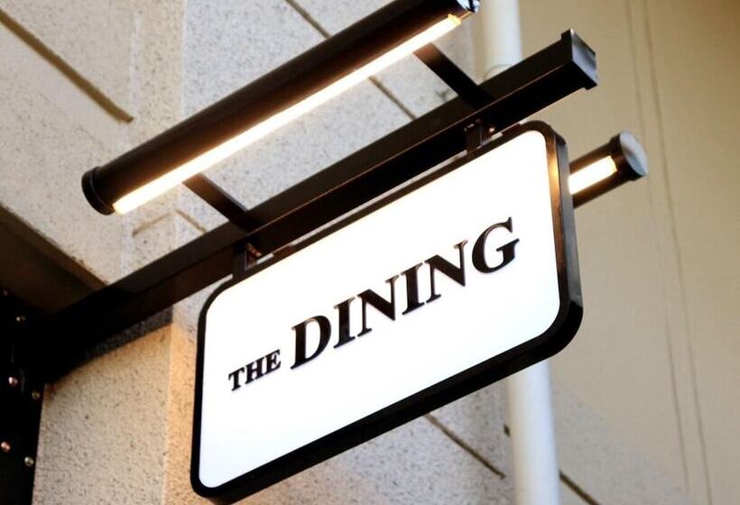 Roygent Parks Hai Phong