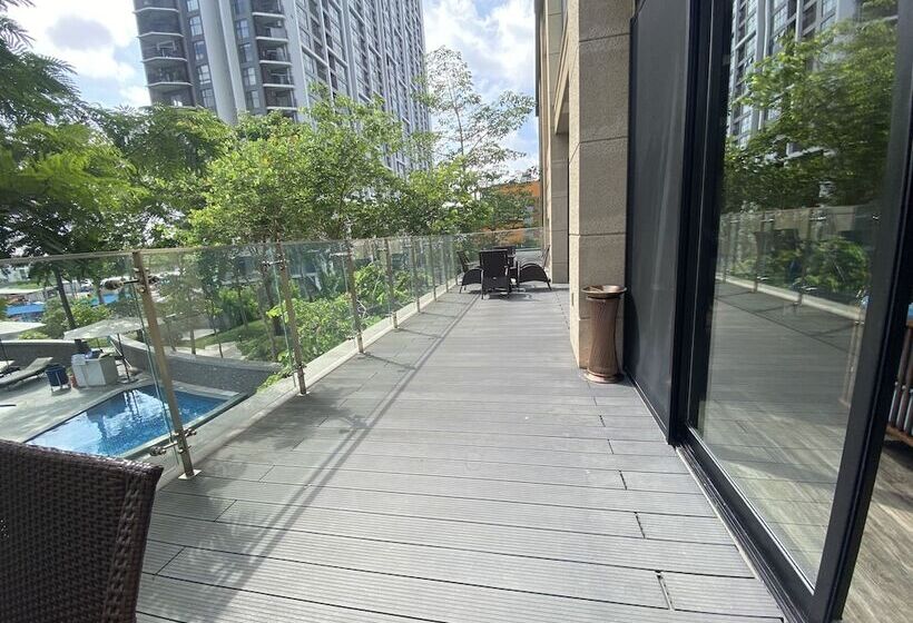 Roygent Parks Hai Phong