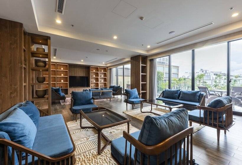 Roygent Parks Hai Phong