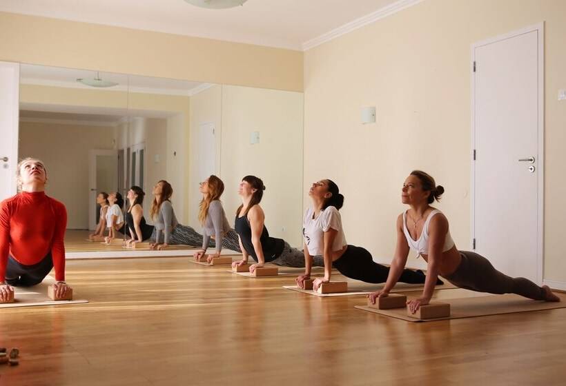 Soul Lab Residency Estoril   Hostel