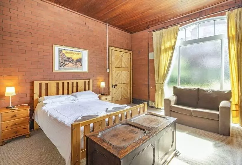 Southport Coach House
