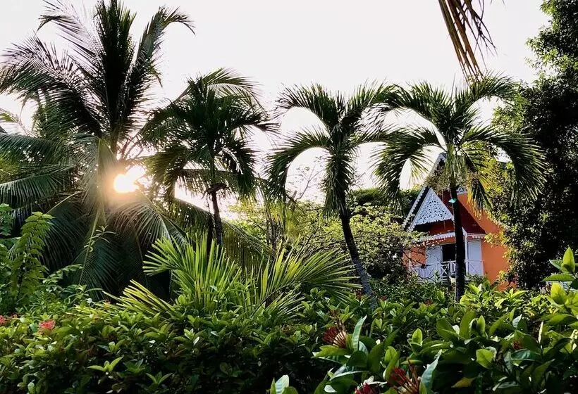 Retkeilymaja Secreto