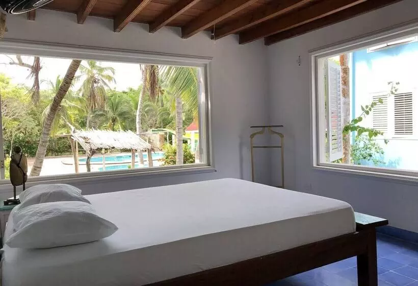 Retkeilymaja Secreto