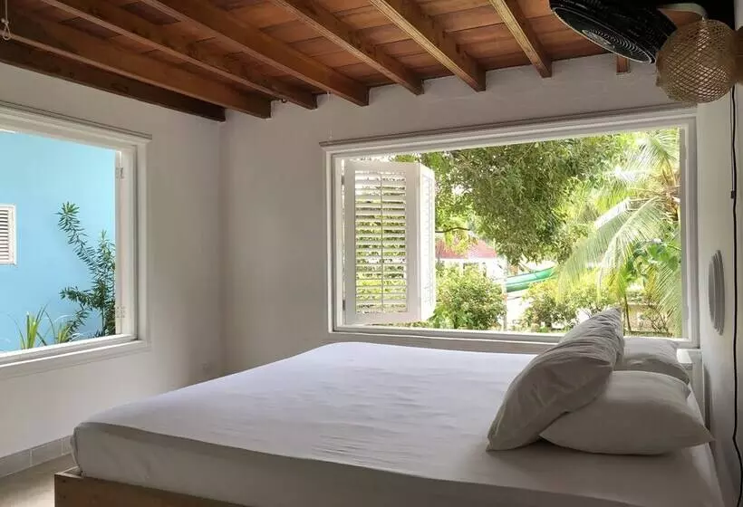 Retkeilymaja Secreto