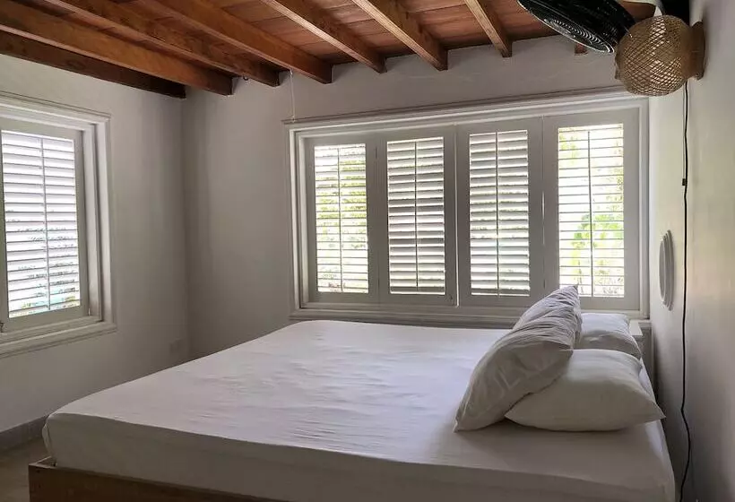 Retkeilymaja Secreto