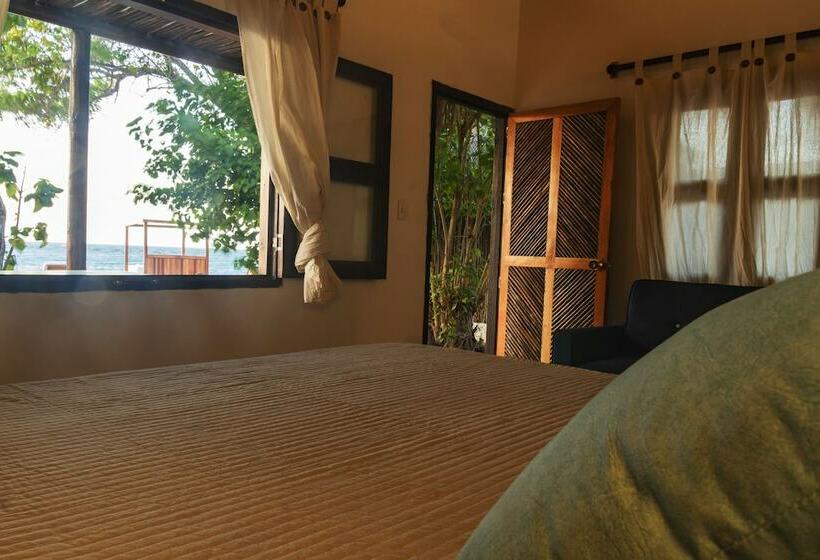 호스텔 Sunsets Del Rosario