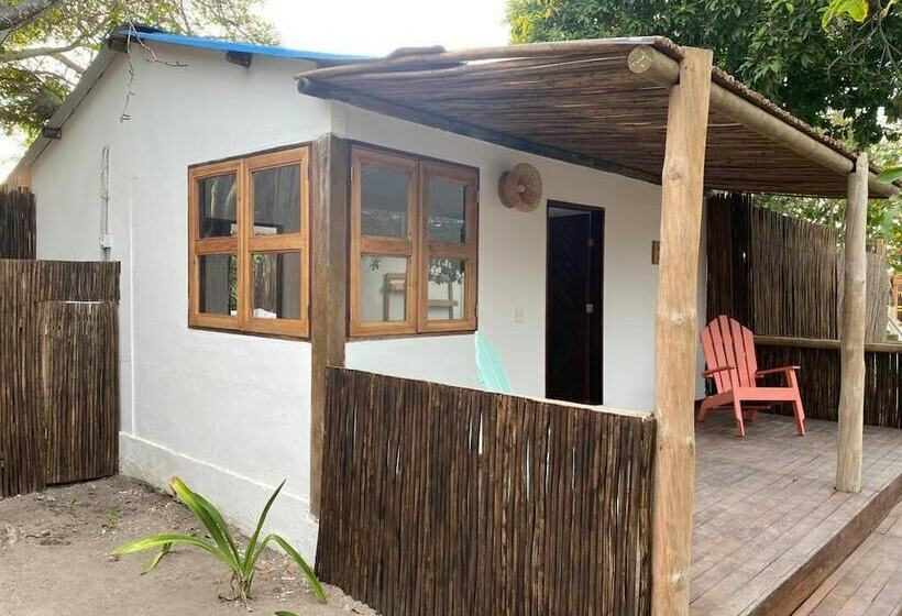 호스텔 Sunsets Del Rosario