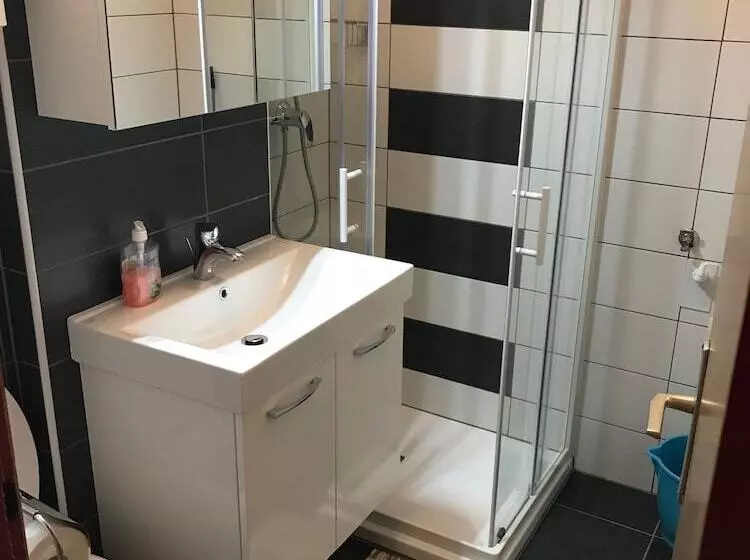 Apartments Kaninska Vas